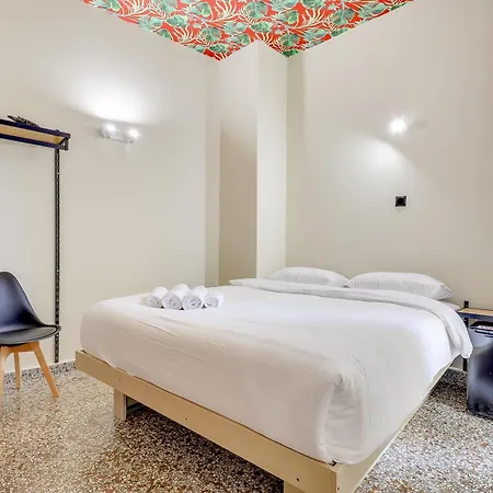 7athens Aparthotel